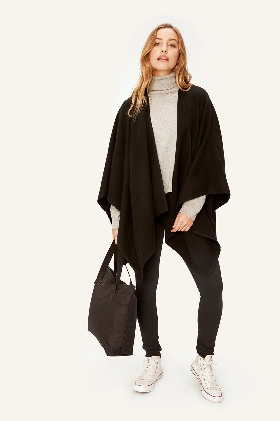 CAPE / PONCHO