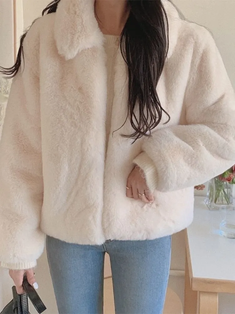 Chicmy Women's Fur Coat Short Turn-Down Collar Faux Fur Overcoat Female Casual Thick Warm Fur Cotton-Padded Winter Jacket Women 2023