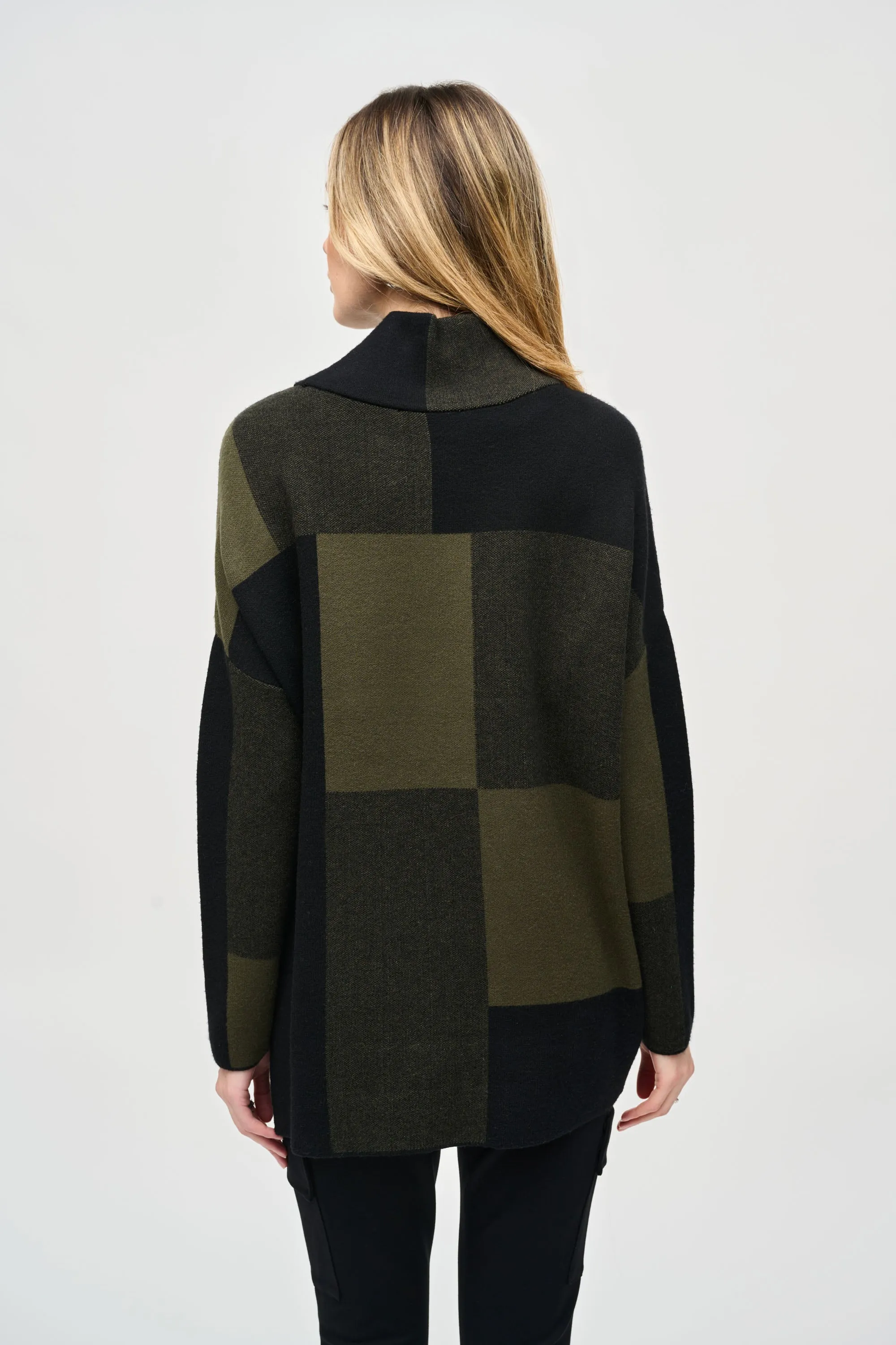 J.R 243944 Color-Block Jacquard Knit Pullover