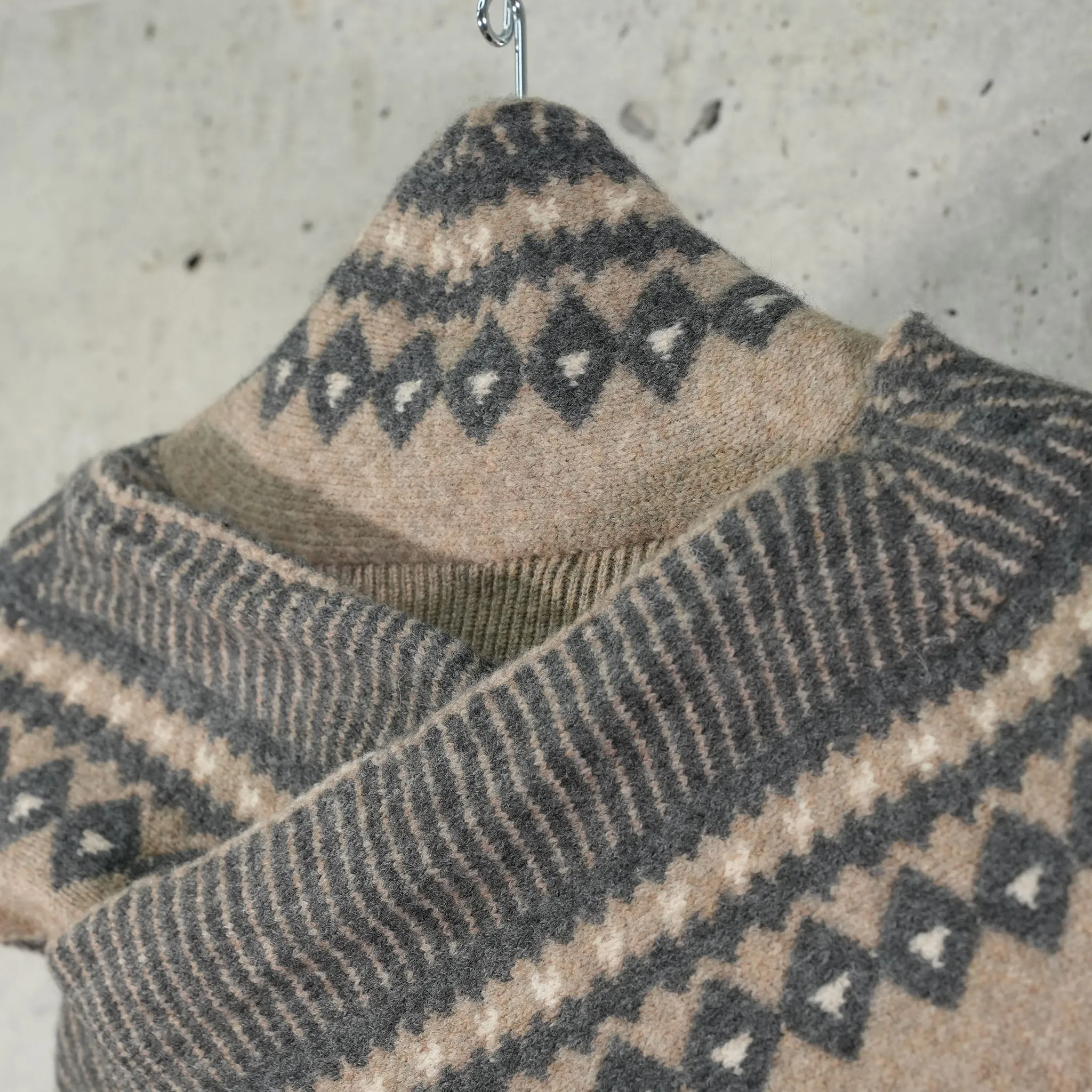 MÖBIUS PONCHO / EARTH