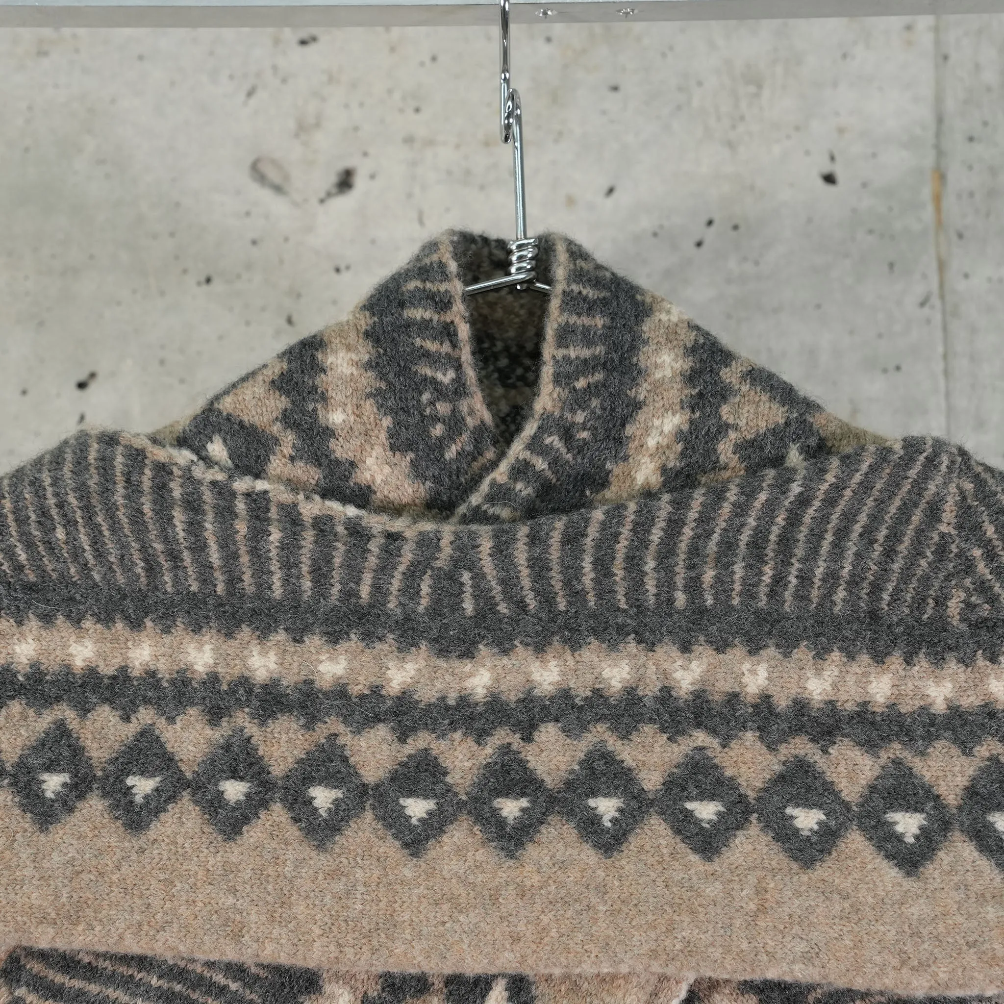 MÖBIUS PONCHO / EARTH