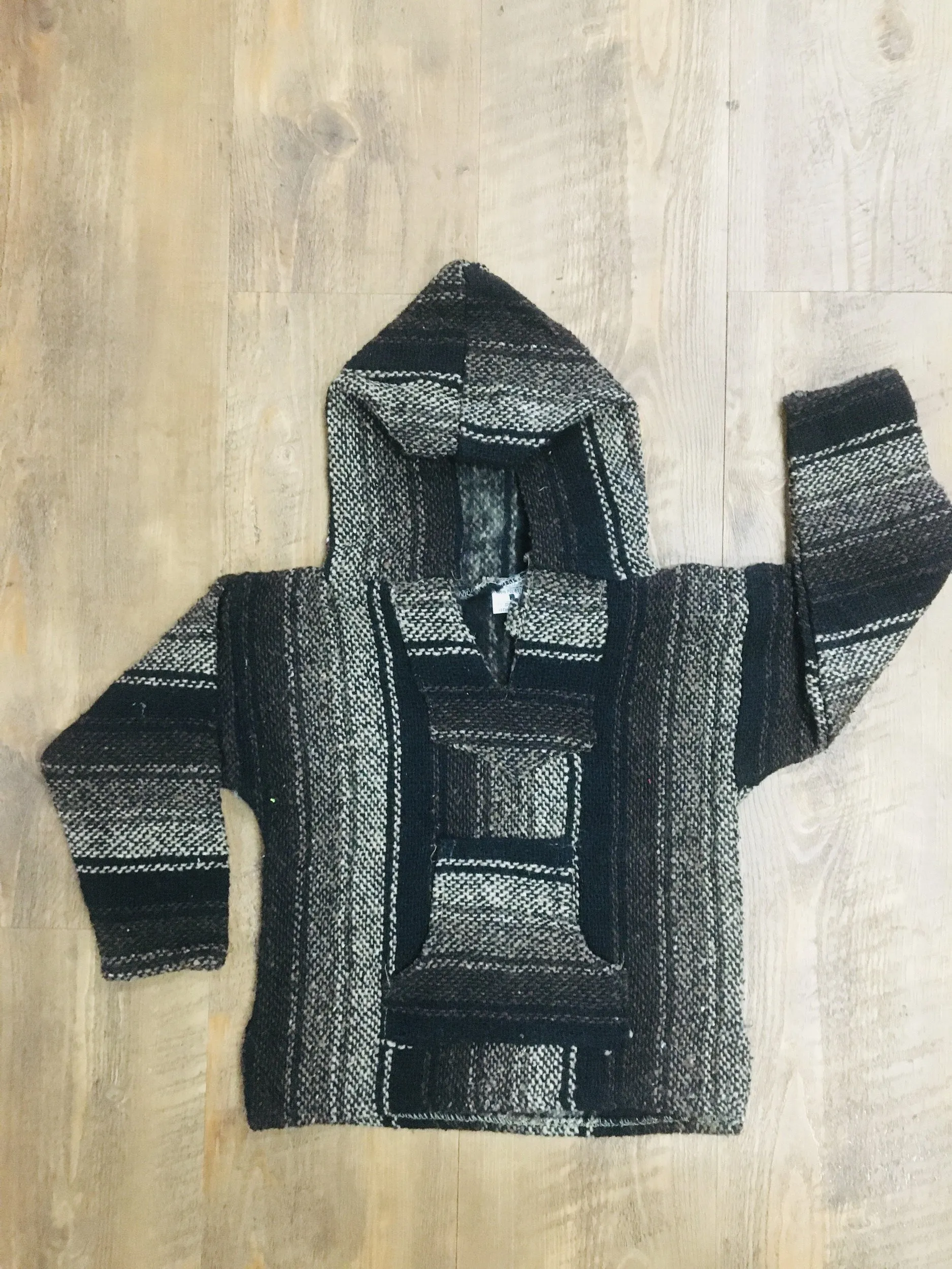 Mexican Kids Poncho 4/6