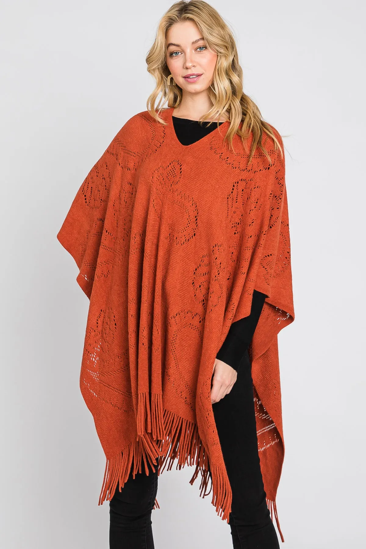 PAISLEY PATTERN FRINGE PONCHO