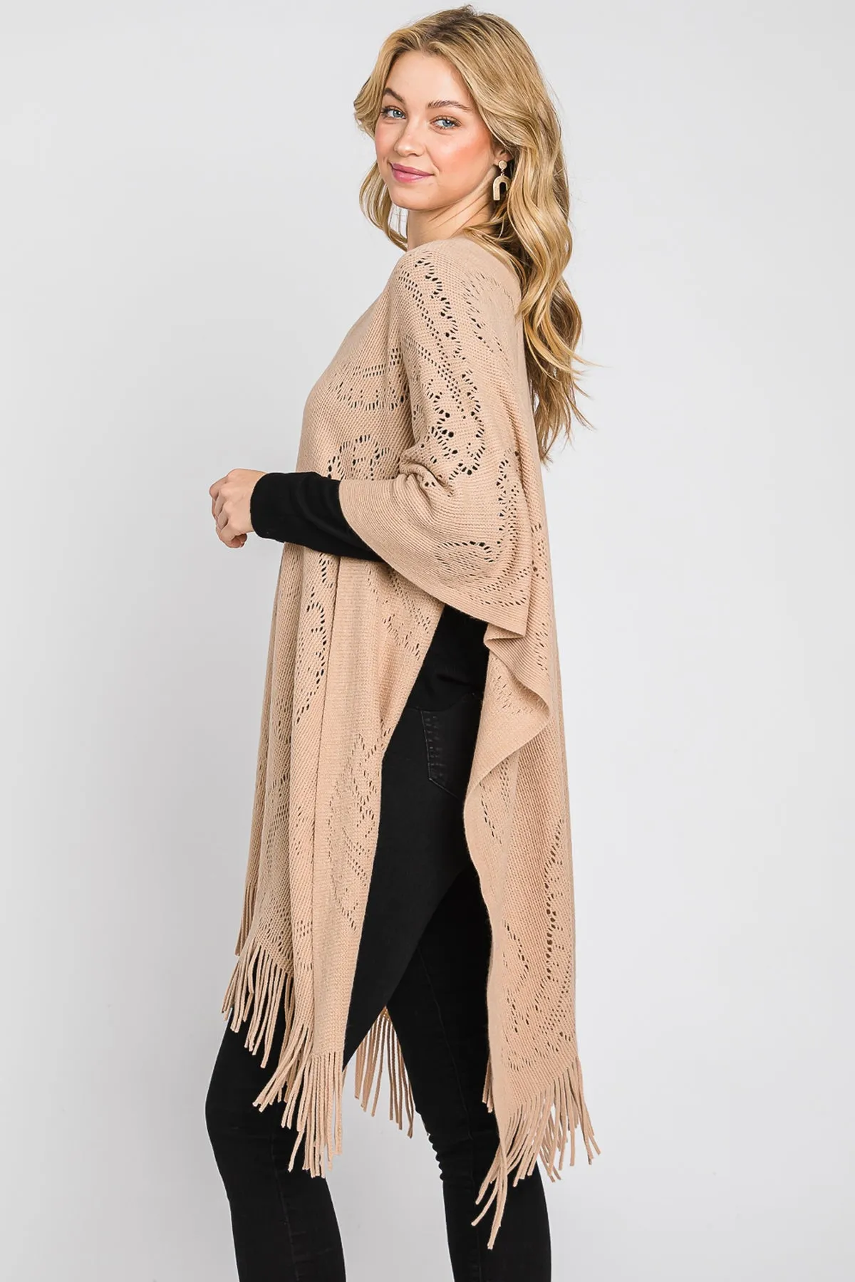 PAISLEY PATTERN FRINGE PONCHO