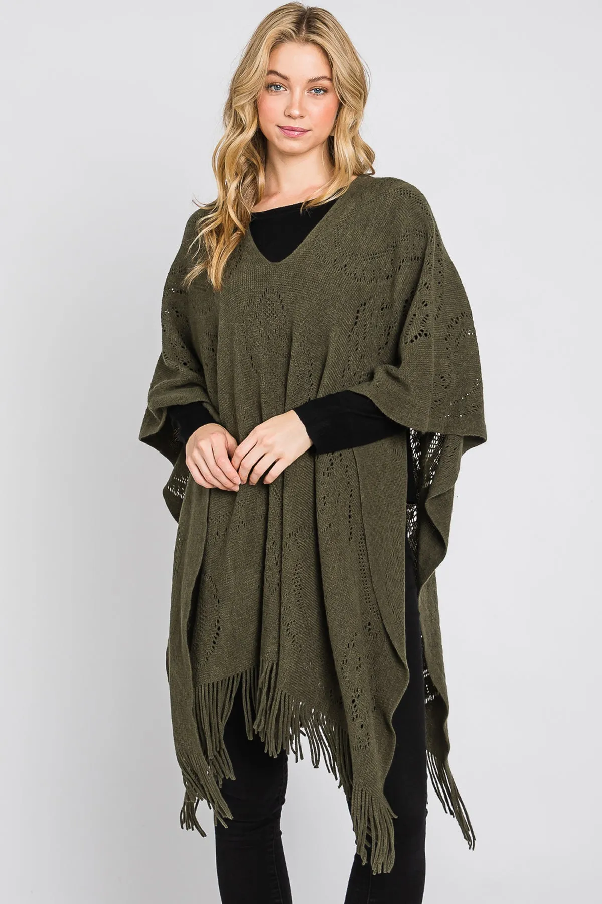 PAISLEY PATTERN FRINGE PONCHO