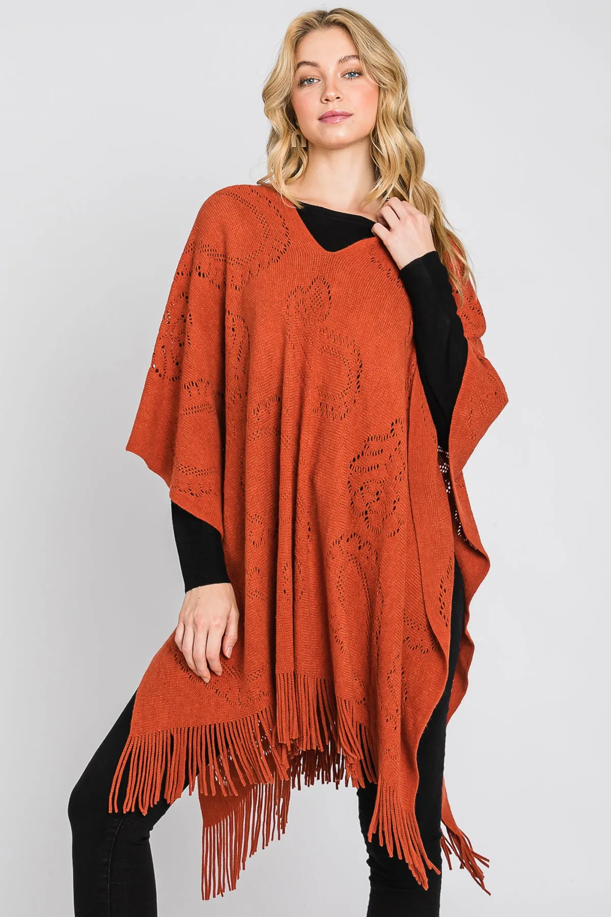 PAISLEY PATTERN FRINGE PONCHO