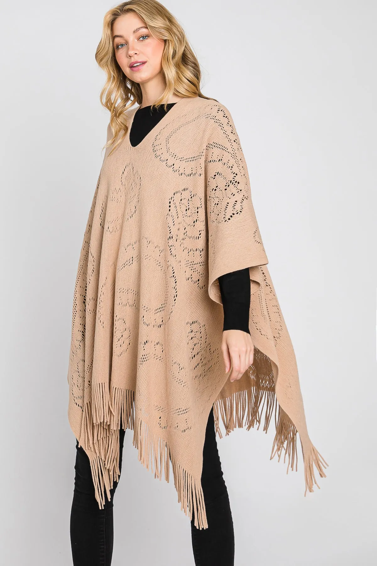PAISLEY PATTERN FRINGE PONCHO