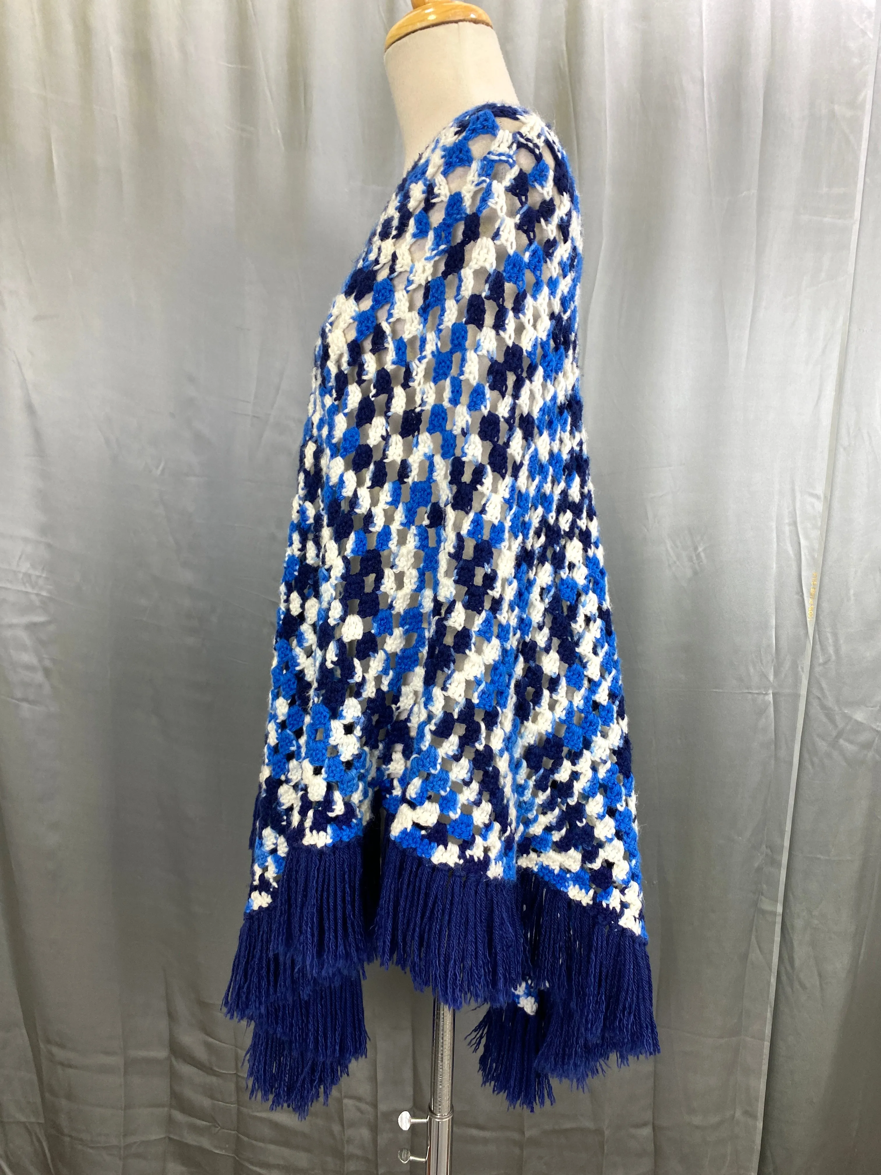 Vintage 1970s Blue & White Crochet Fringed Poncho